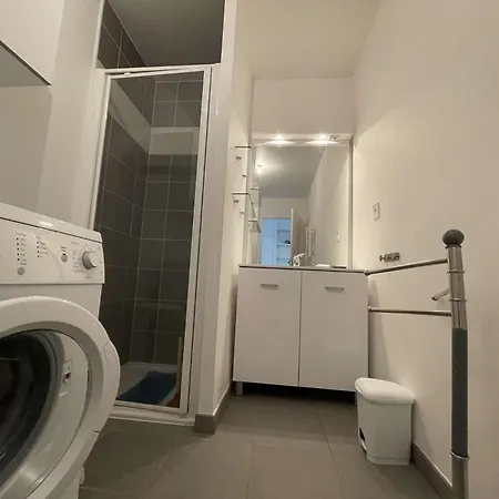 Lr180-054 Apartment